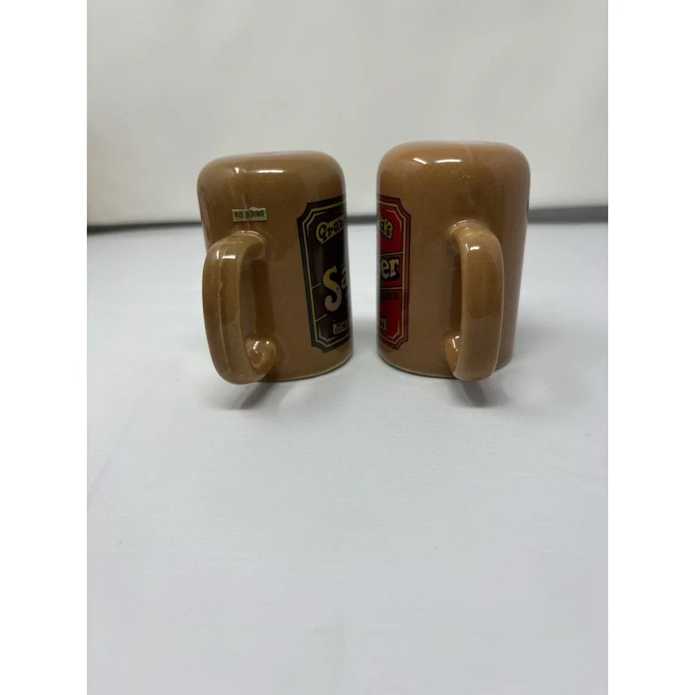 Grandma's Brand Easy Pour Since 1888 Salt & Pepper Shaker Mid Centry Country